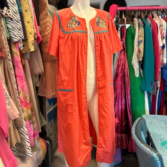 Vintage Peacock 🦚 HouseDress - Picture 10 of 12